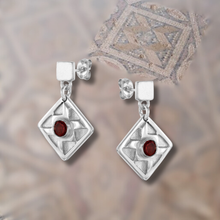 Load image into Gallery viewer, Rhombus shape earrings with reddish Citrine stones